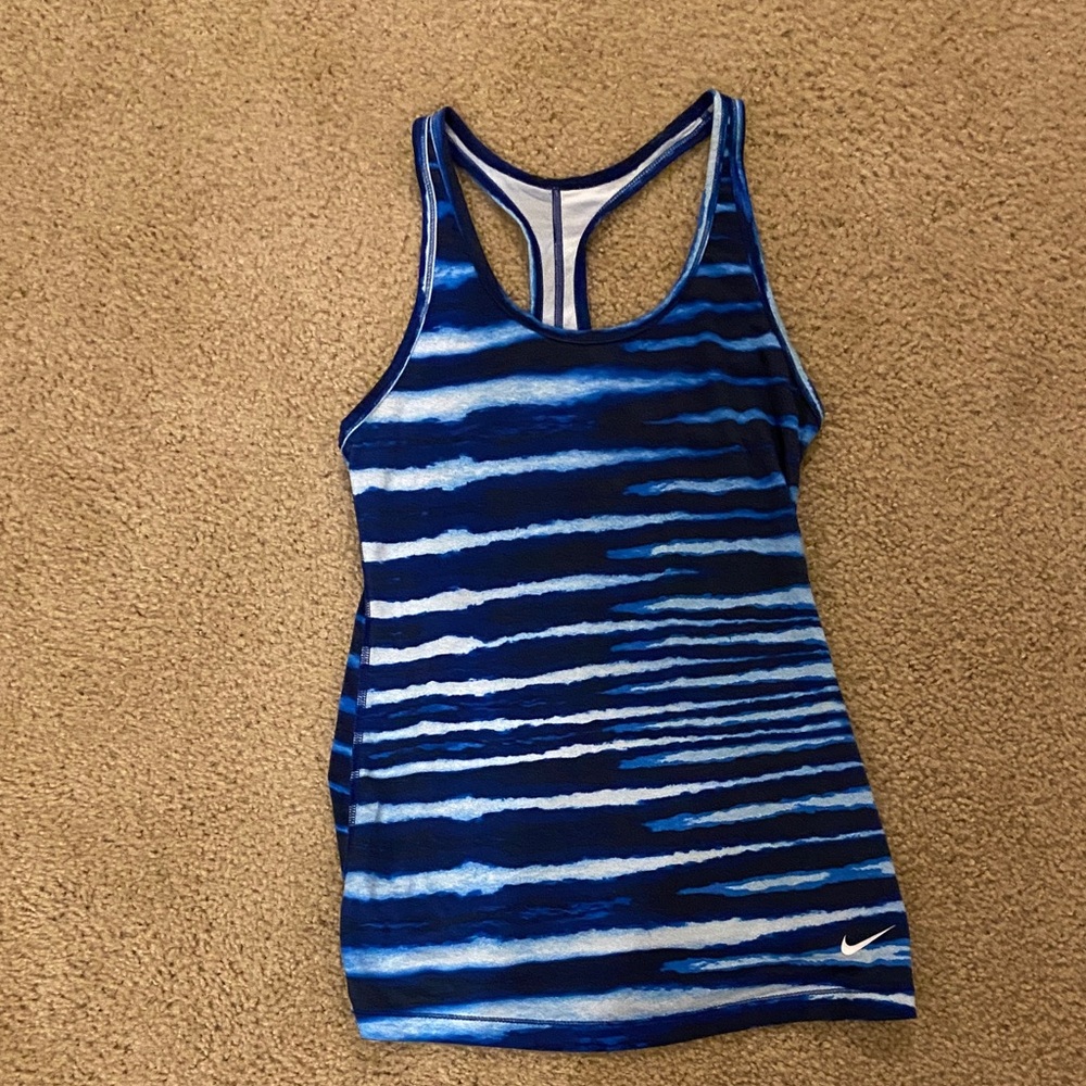 Nike Women's Blue and White Patterned Tank Top